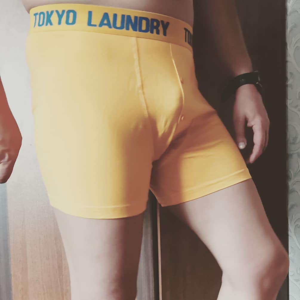 Обзор мужских трусов Tokyo Laundry желтого цвета
